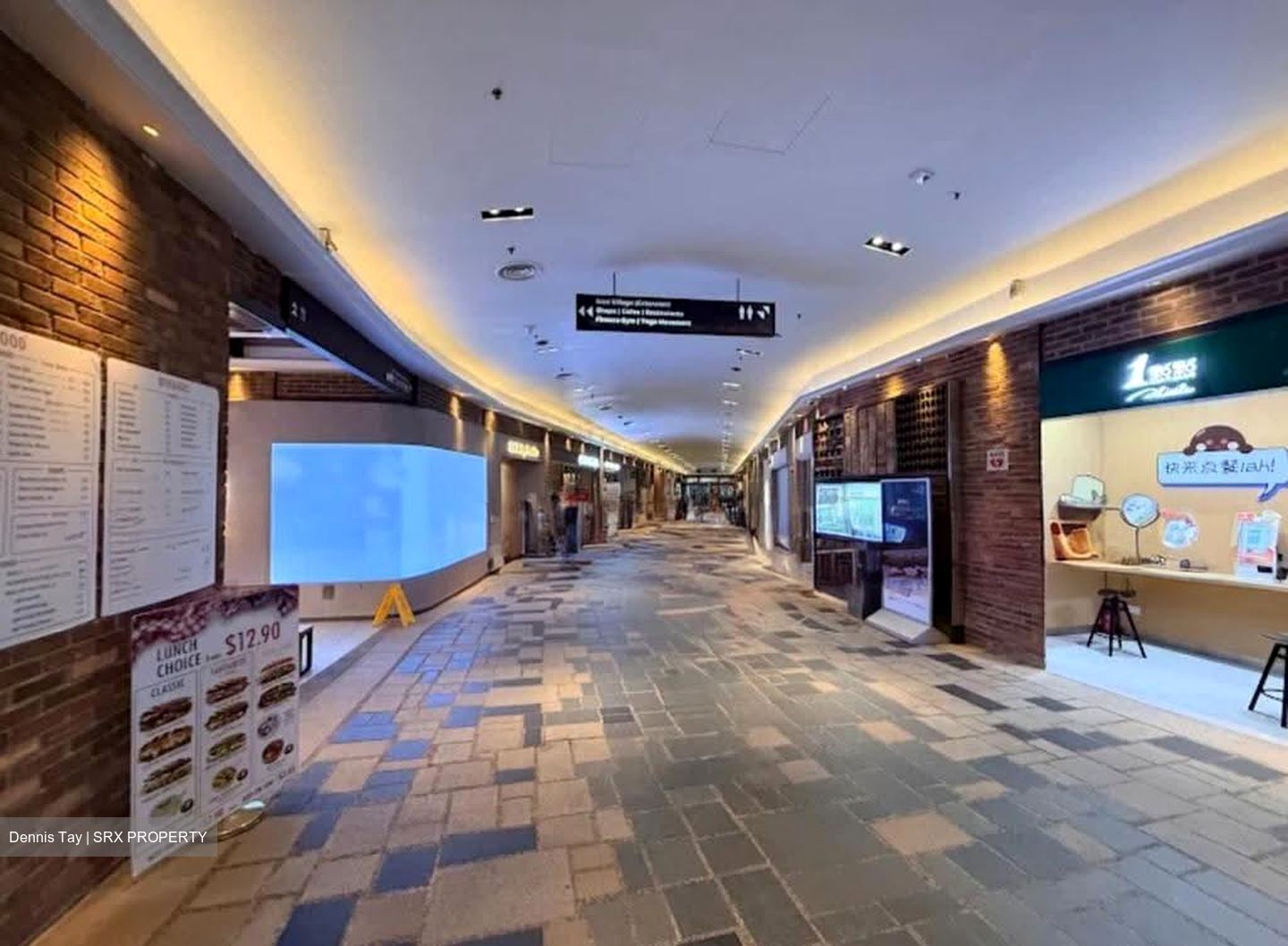Icon Village (D2), Retail #610487631